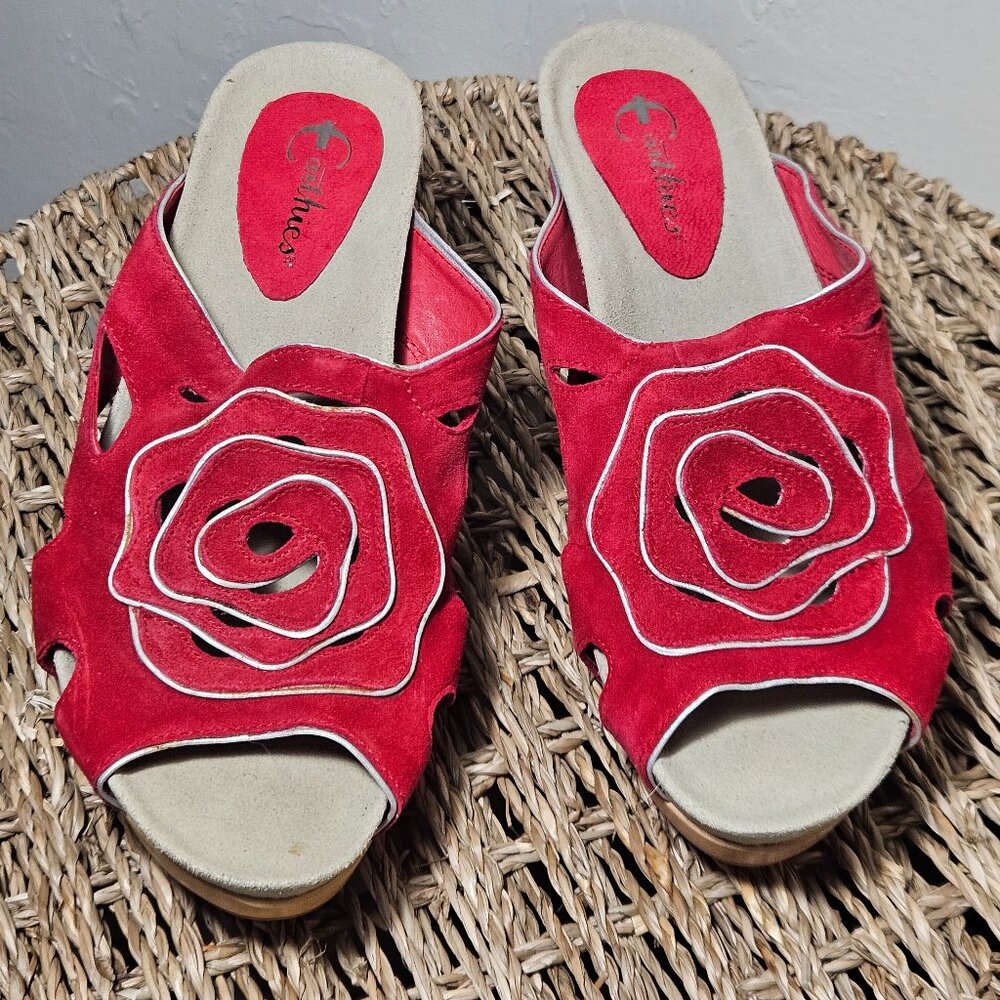Earthies Red Floral Sandals narrow